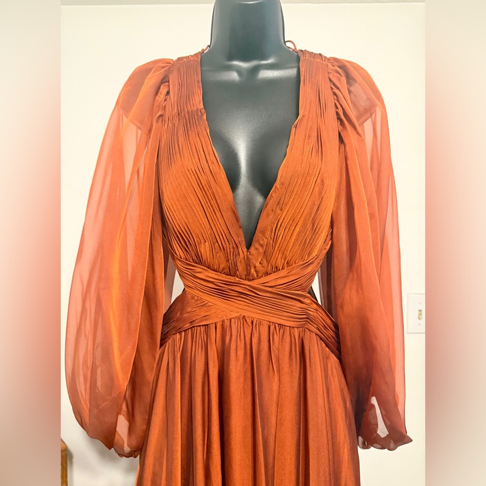💃🏽Mac Duggal Copper Long Sleeve Gown - Picture 7 of 10